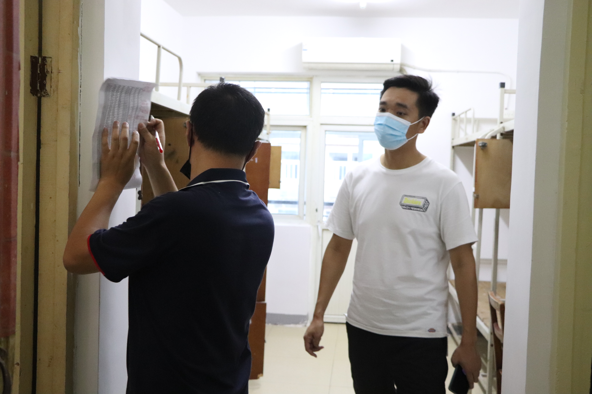 数理科学学院开展2021级新生寝室检查与卫生清理工作 武汉纺织大学数理科学学院 